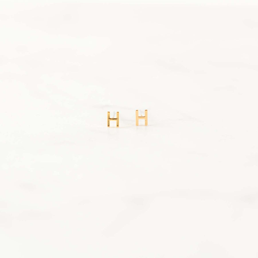 Michelle McDowell Luxe Ingrid Initial Earrings - Gold H
