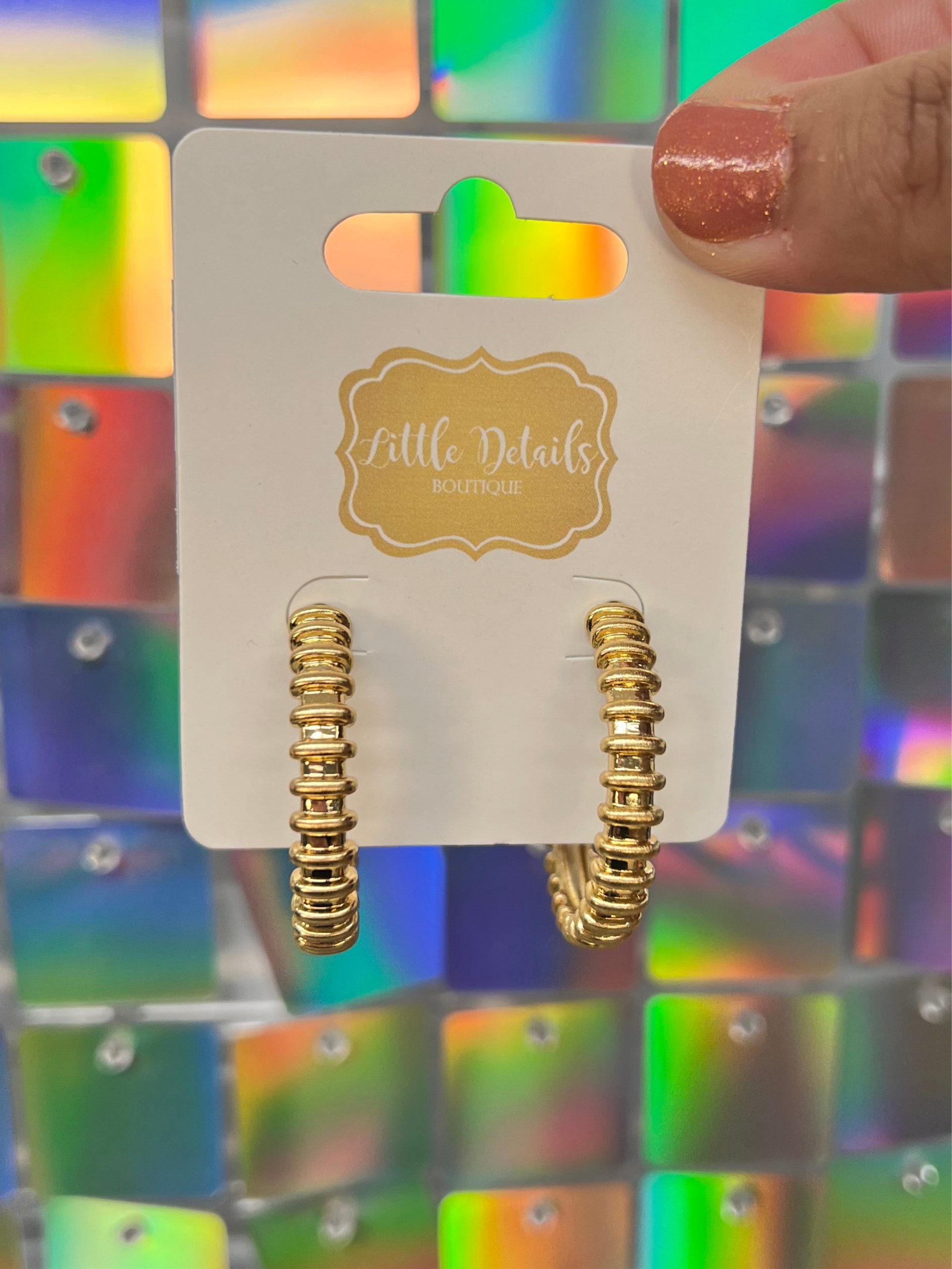 Adeline Earrings Gold - Medium