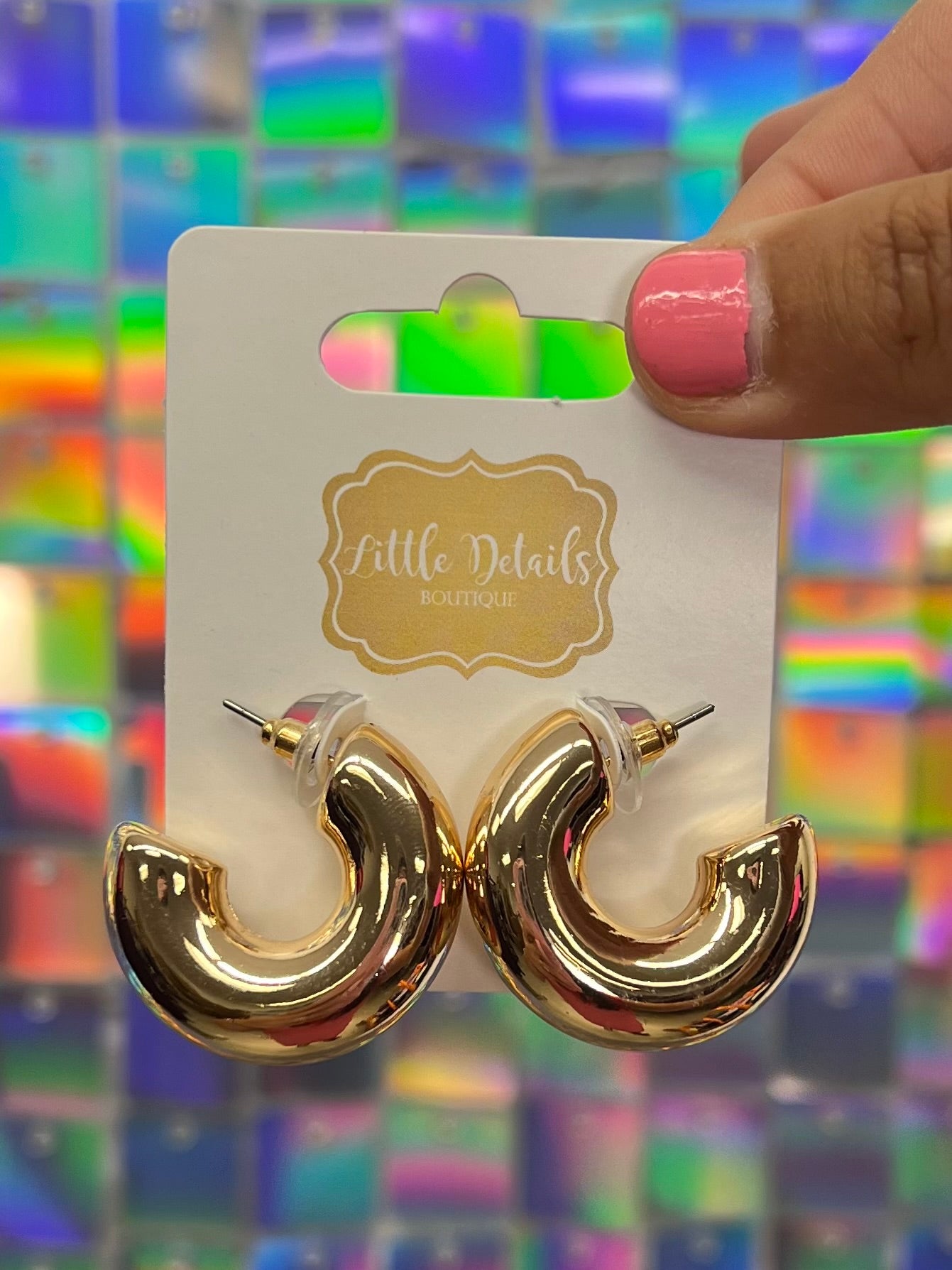 Medium Chunky Hoops - Gold