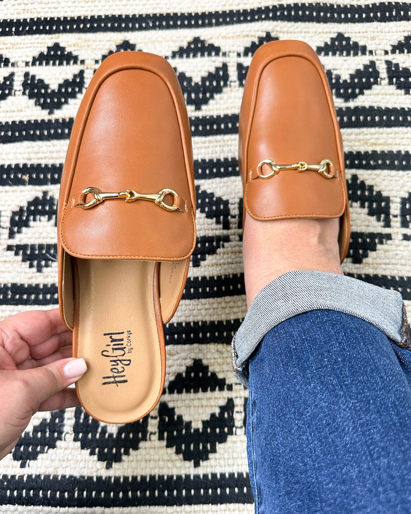 Charmer Mules - Cognac