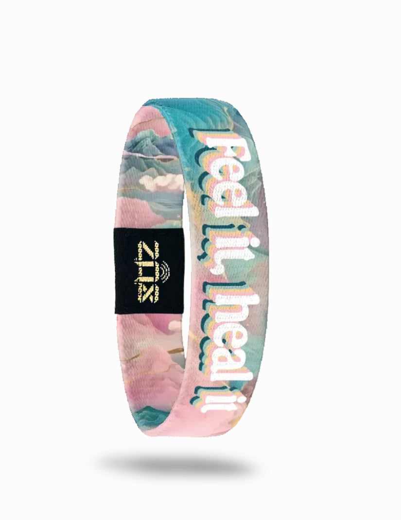 Interactive Bracelet - Feel It, Heal It