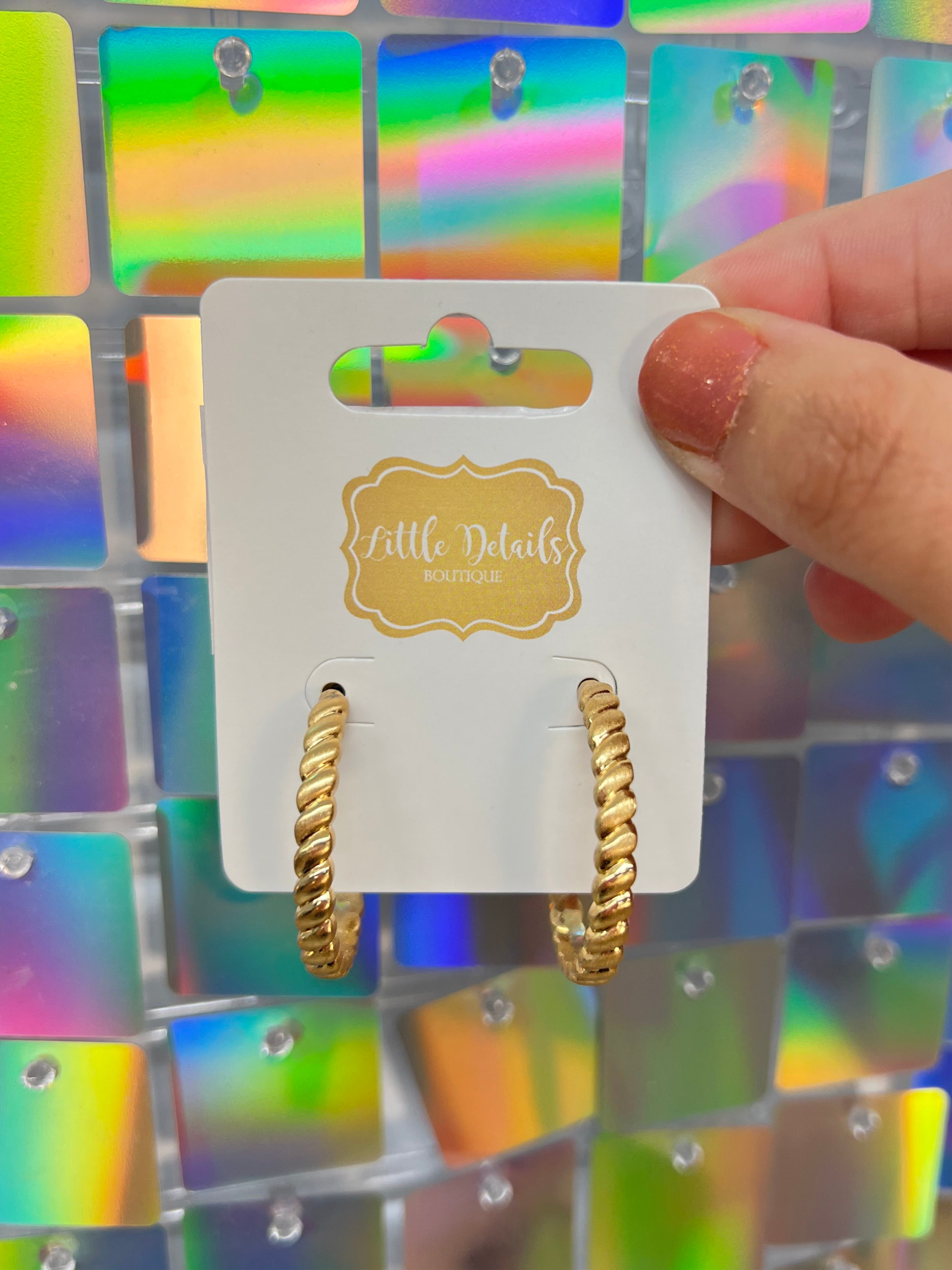 Addison Earrings Gold - Medium