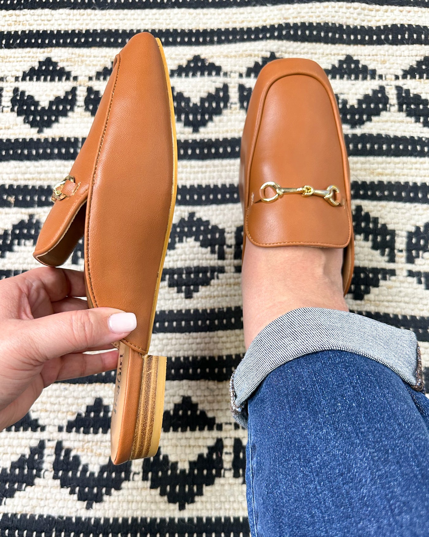 Charmer Mules - Cognac