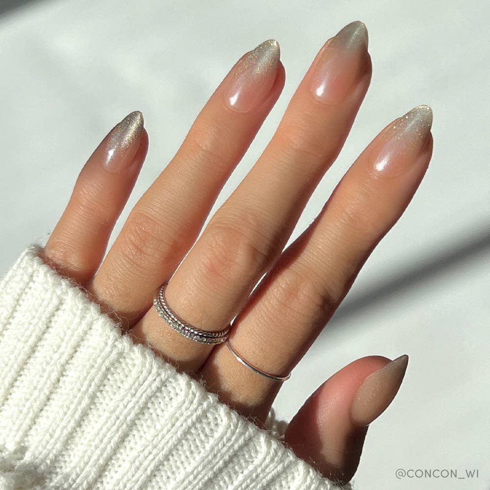 Glamnetic Polar Night Press-On Nails | Silver Velvet | Short Almond