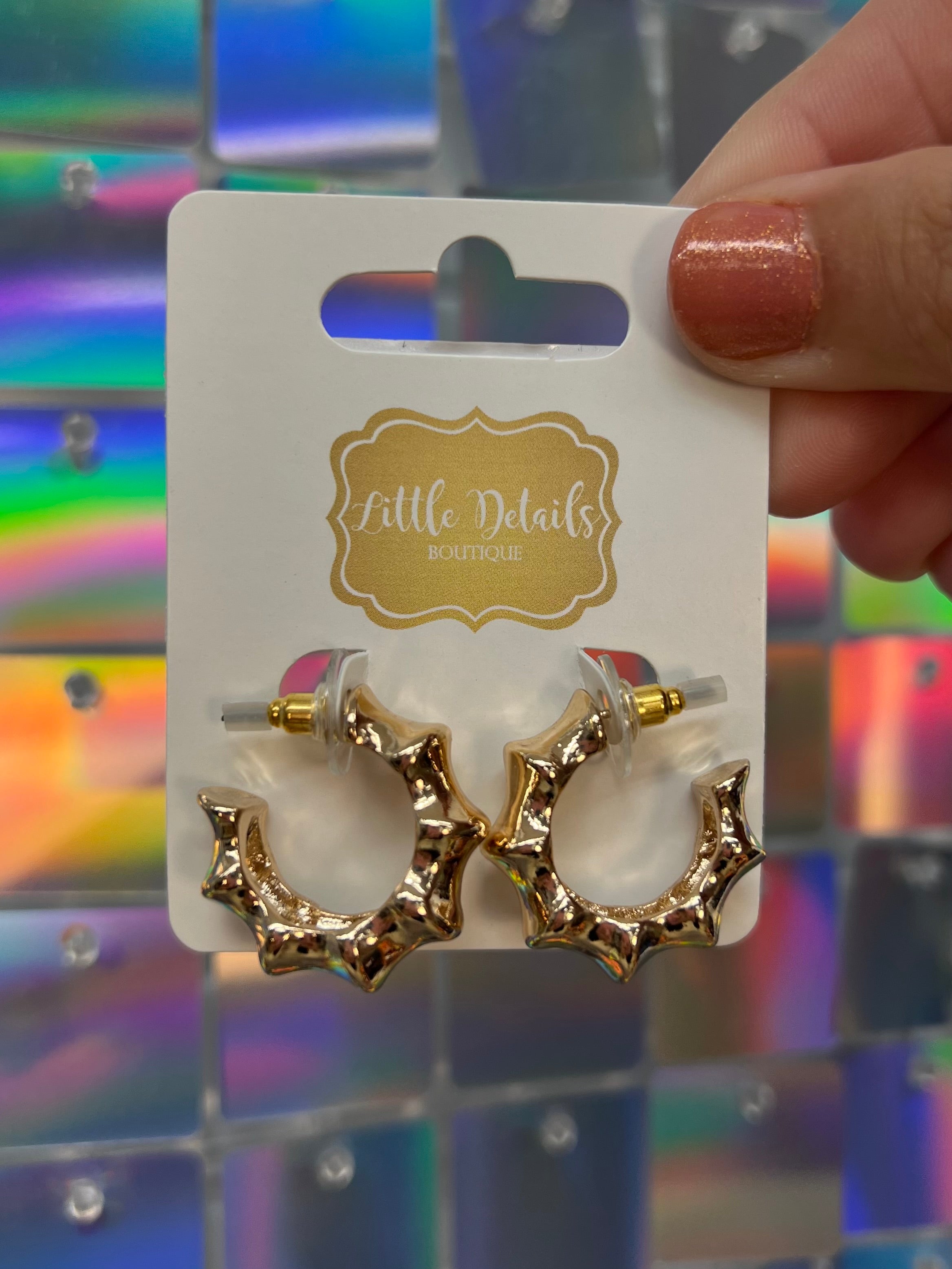 Small Thick Hoops - Gold