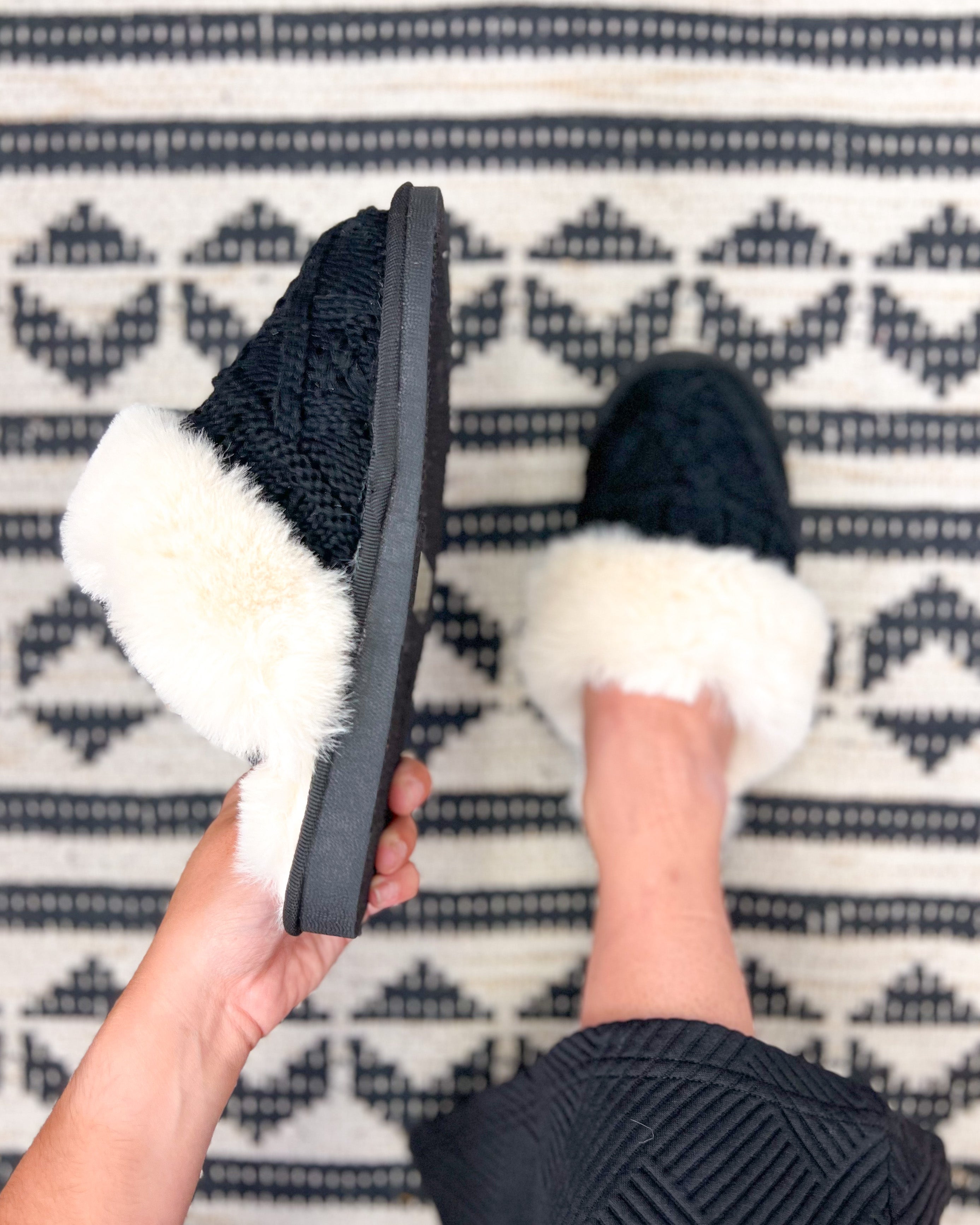 Purl Slippers - Black