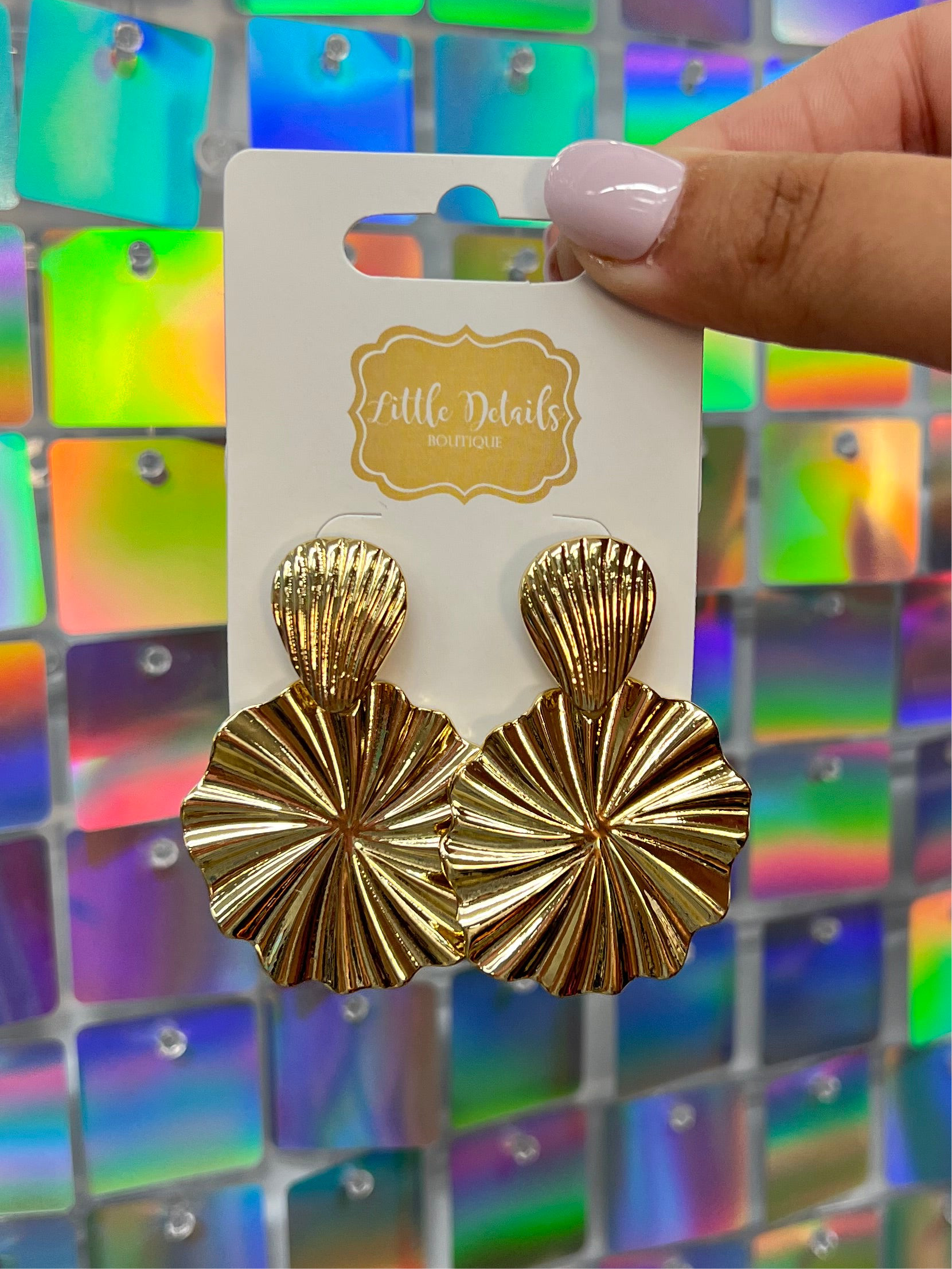 Finn Earrings - Gold