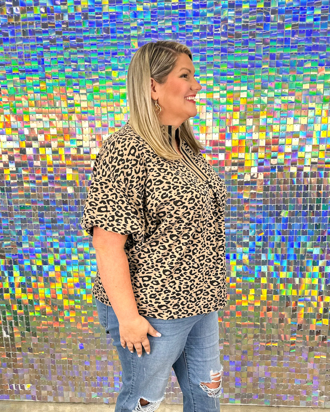 Center of Attention Top  - Latte