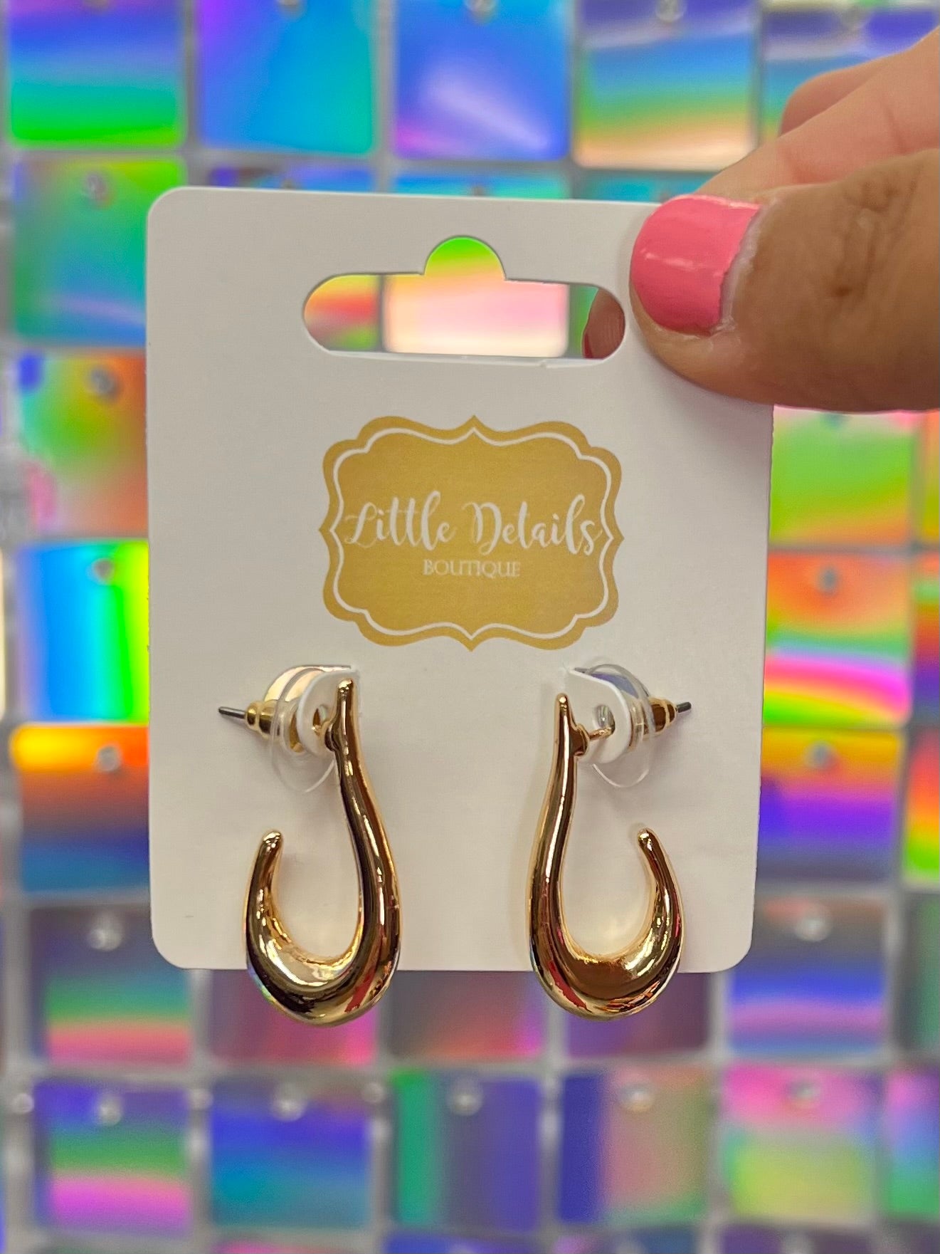 Fishhook Hoop Earrings - Gold