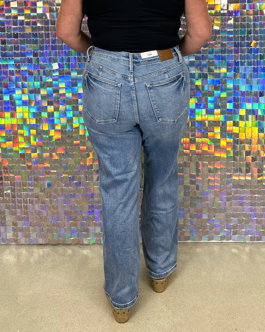 Judy Blue Cooper Mid-Rise Tummy Control Vintage Straight  - Medium Wash