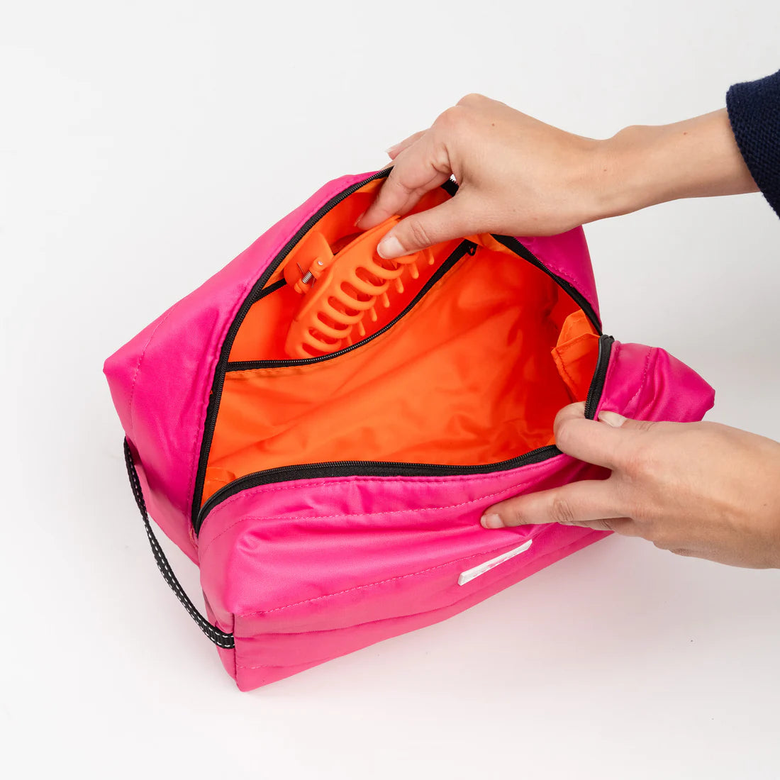 SCOUT Dopp Till You Drop Toiletry Bag - Pink Puffer