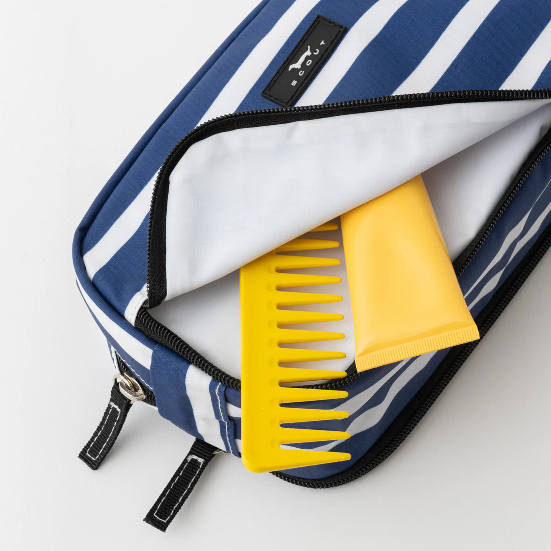 SCOUT 3-Way Toiletry Bag - Clueless