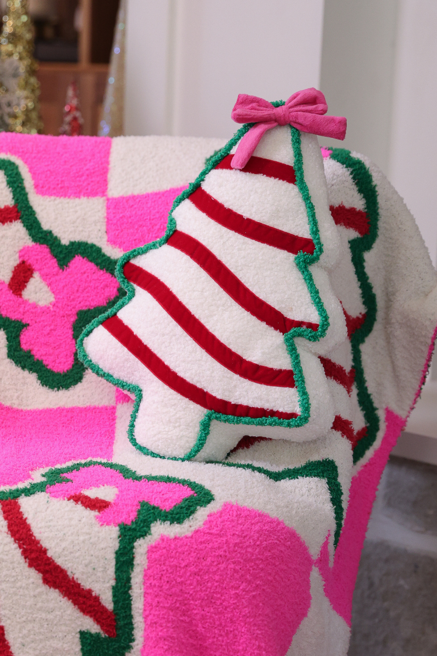 Bow Christmas Treat Pillow - White