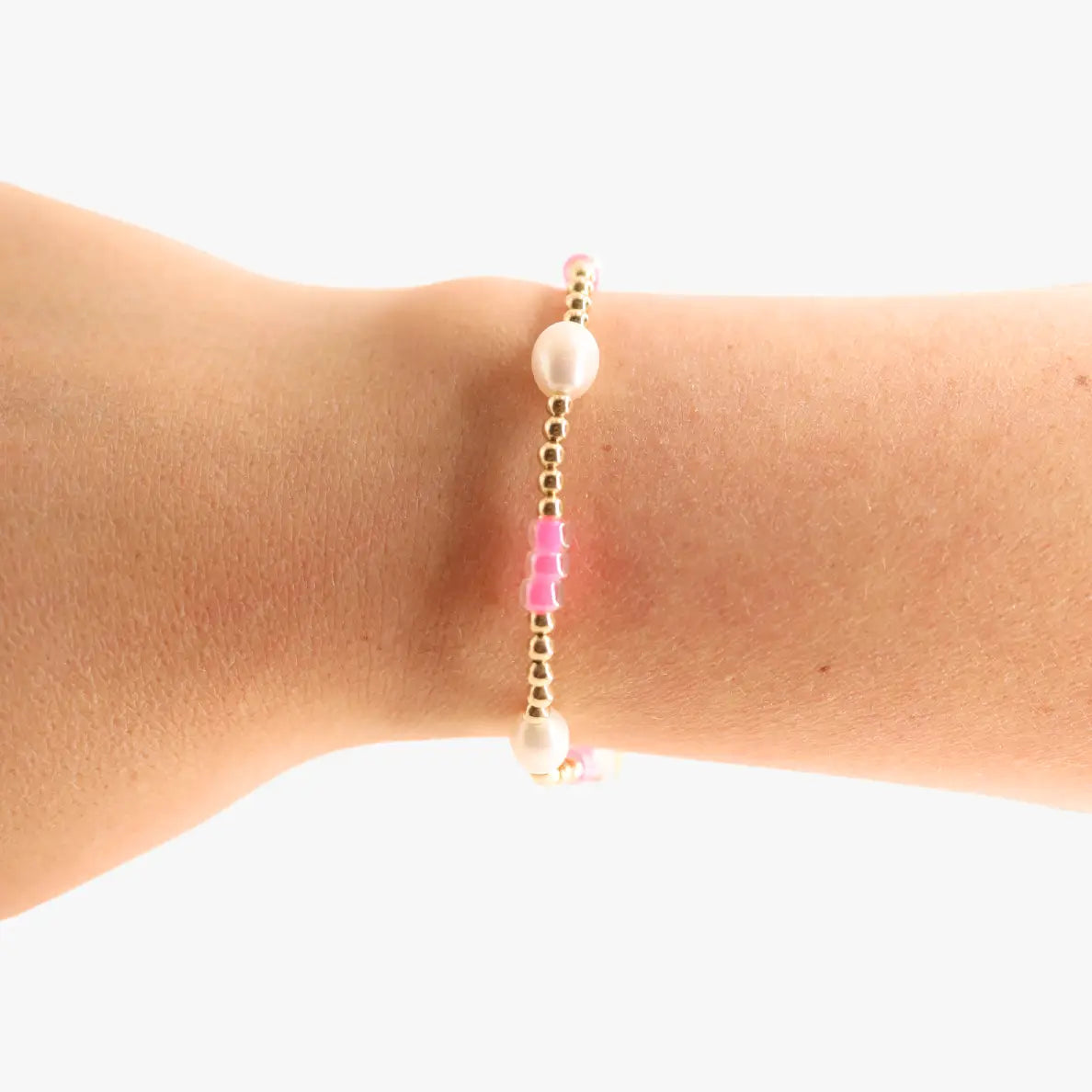 Beaded Blondes Hot Pink Pearl Poppi Beaded Bracelet - Gold