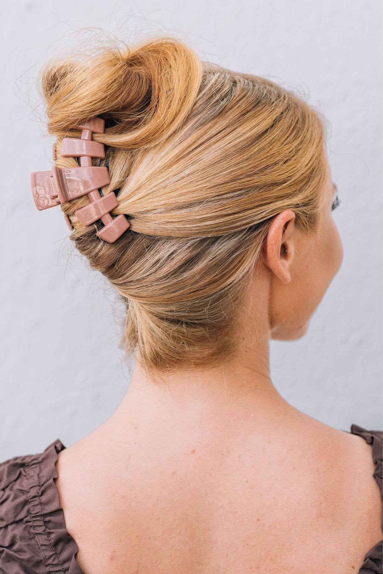 Classic Hair Clip | Medium | Mocha Mousse