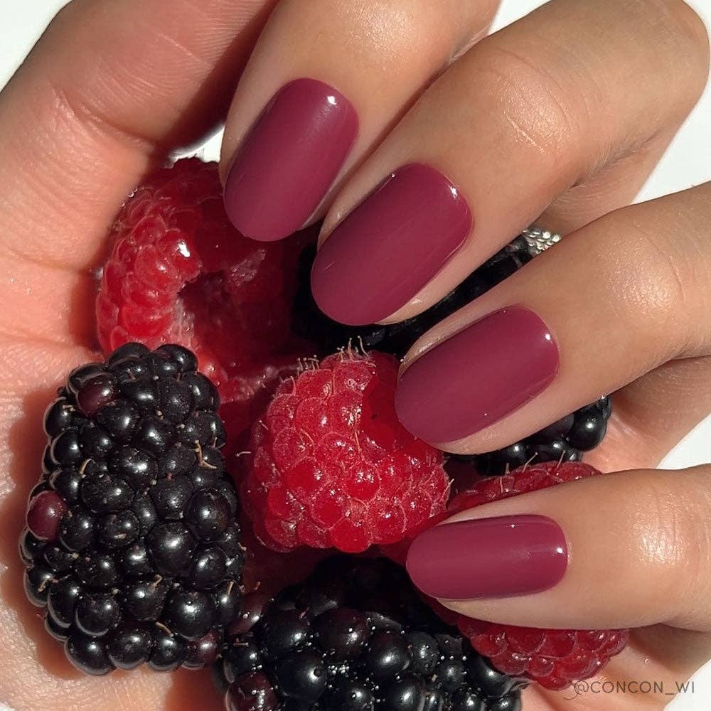 Glamnetic Berry Maroon Press-On Nails | Fall Solids | Short Round