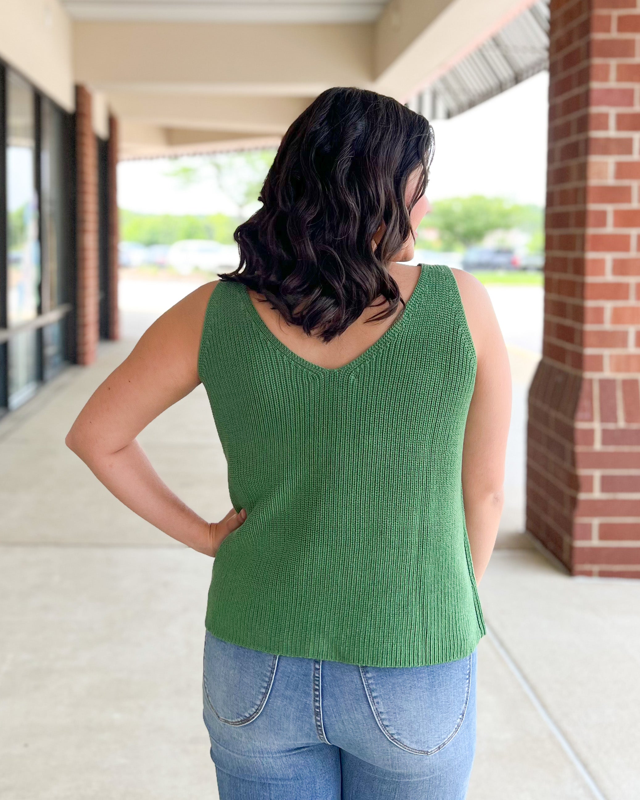 Gilli Franklin Sweater Top - Green, sleeveless, v-neck, v back, ribbed, curvy