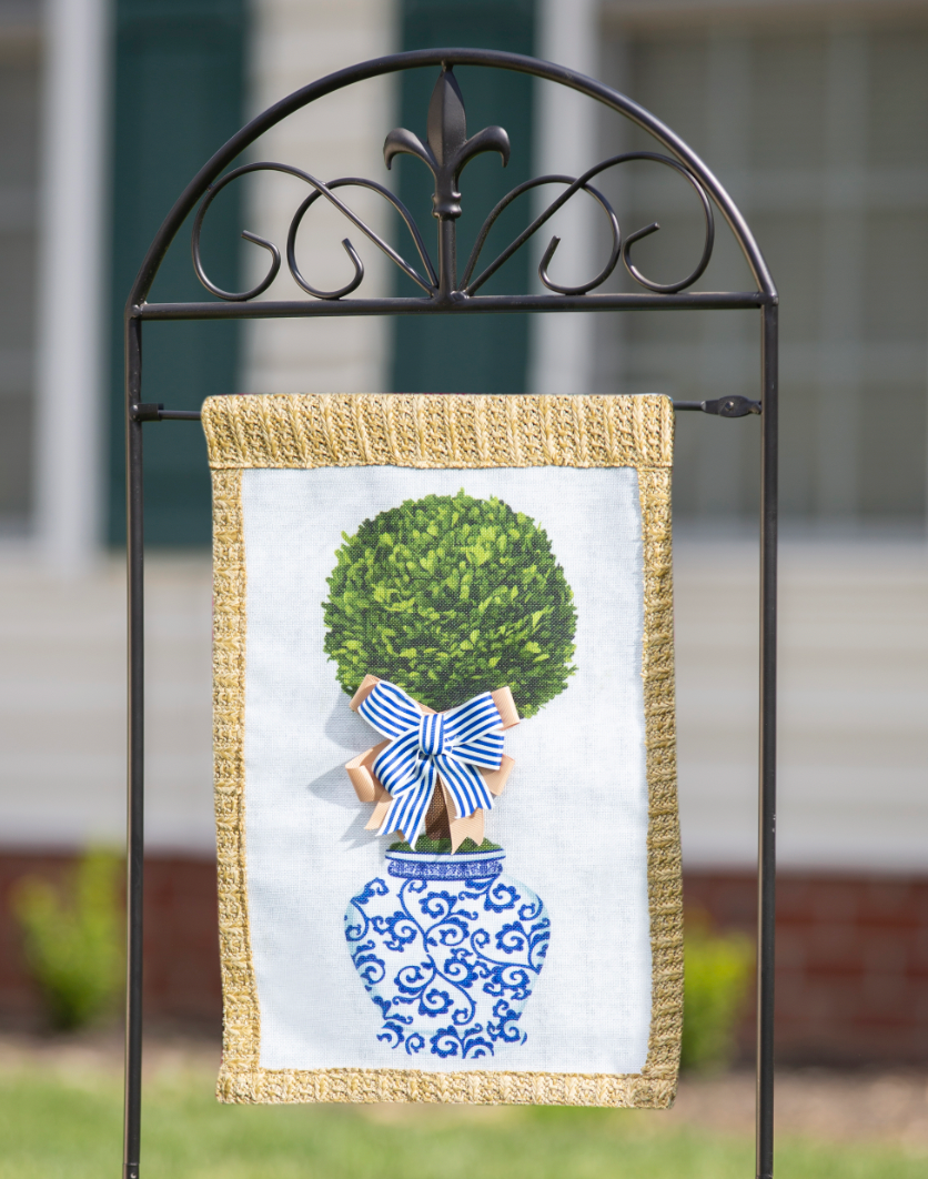 Evergreen Garden Flags - Chinoiserie Topiary