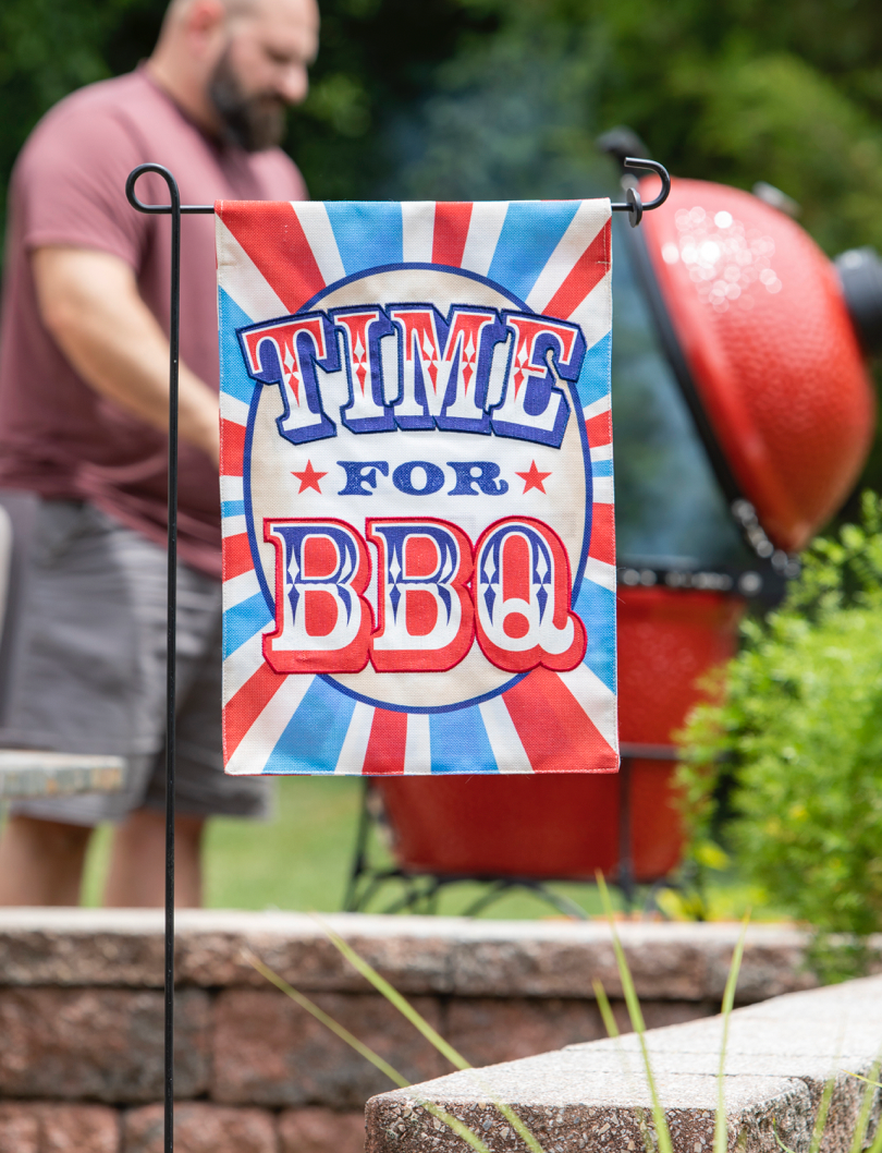 Evergreen Garden Flags - Time for BBQ